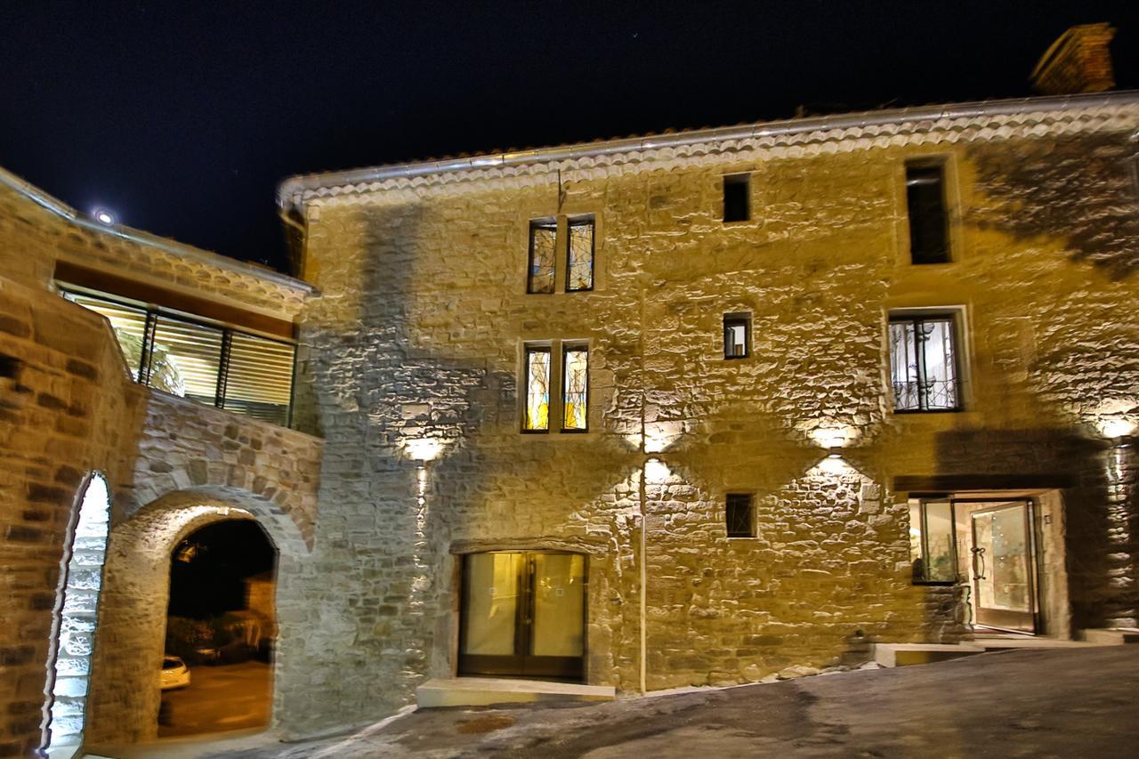La Maison Du Passage - Chambres, Et Restaurant Couette-café